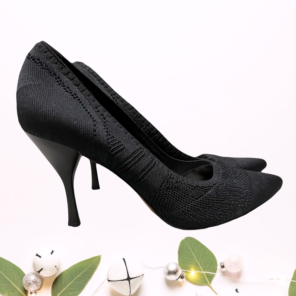 Vince Camuto Size 7.5 Black